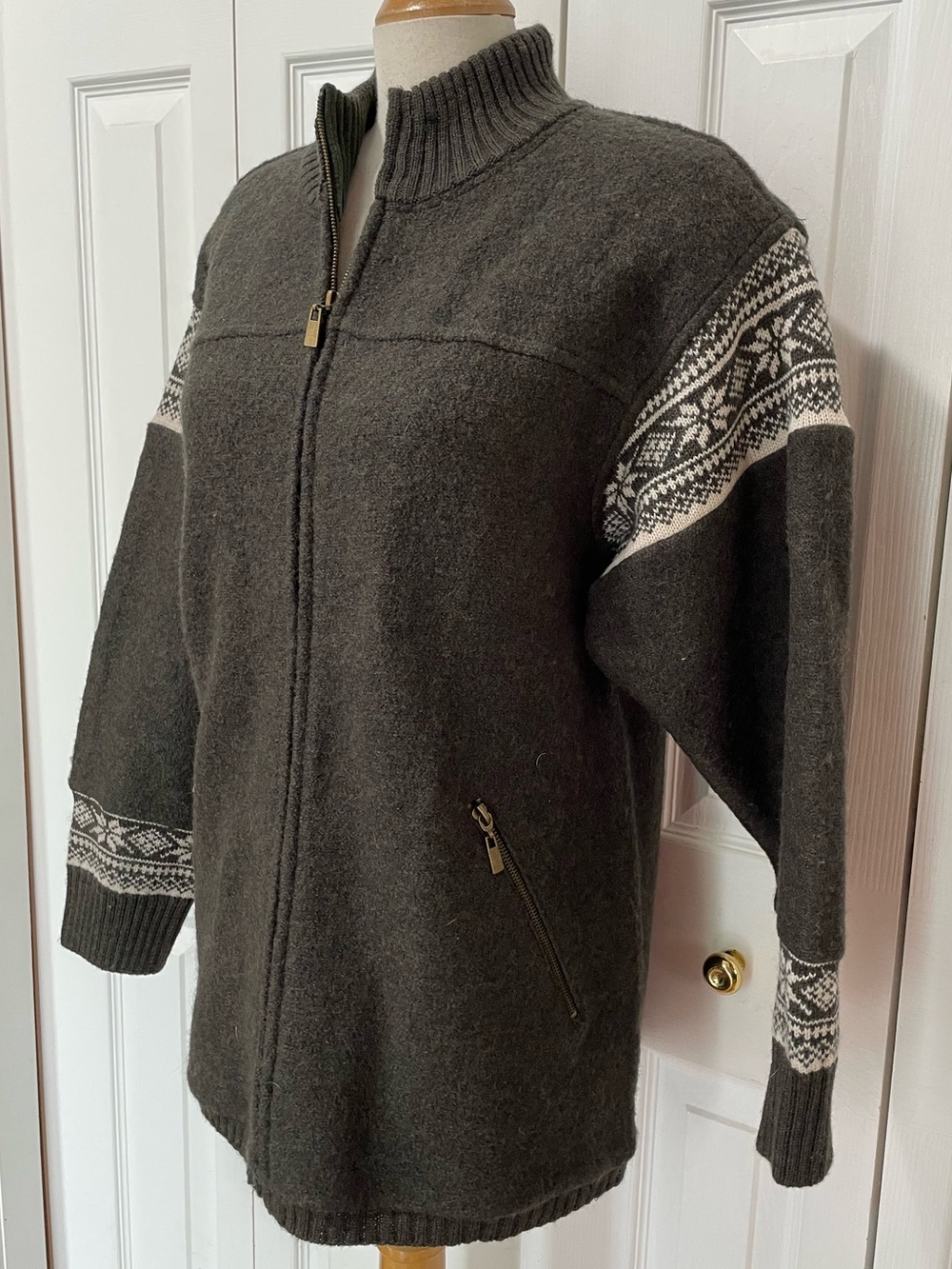 Nordic Design Fair Isle Charcoal Knit Wool Cardigan